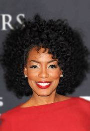 Aunjanue Ellis